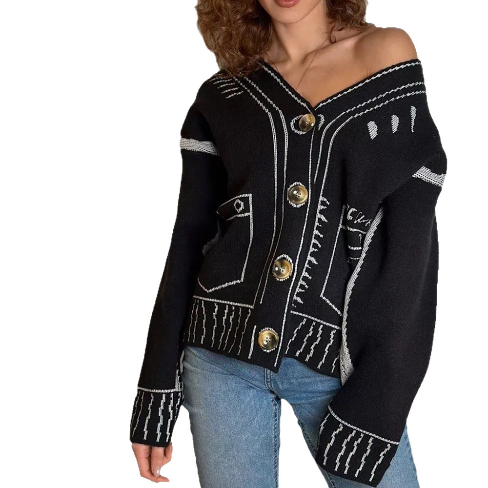 Damer løsstrikket cardigan med detaljert design og store knapper Skjora