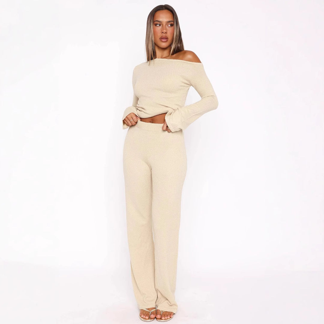 Kvinne Elegant Lounge Set med Asymmetrisk Topp og Bred Ben Skjora