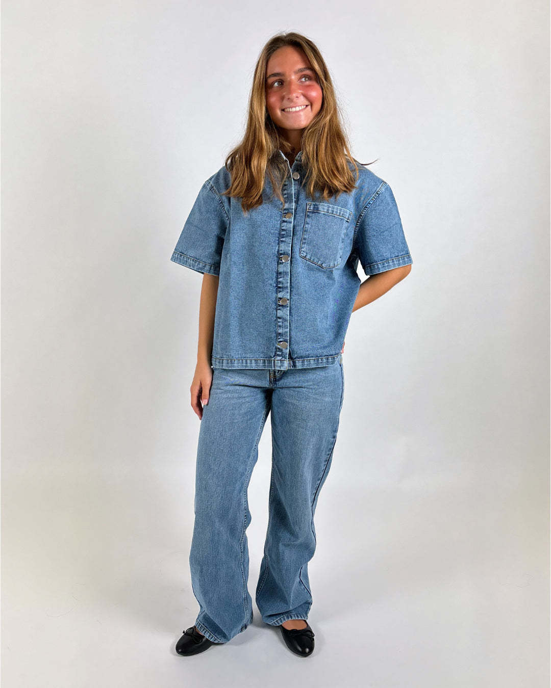 Dame Denim-Skjortejakke i avslappet oversize snitt Skjora