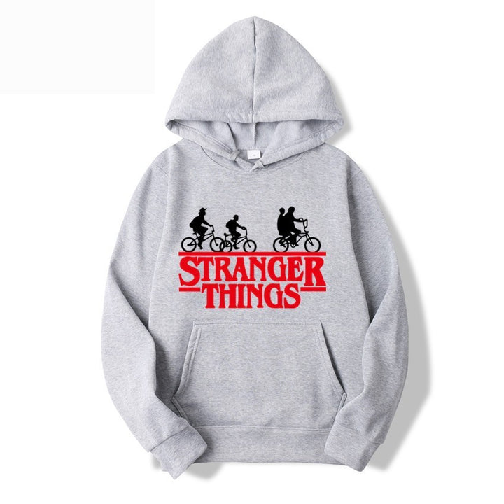 Kvinnelig hettegenser med kreativ Stranger Things design Skjora