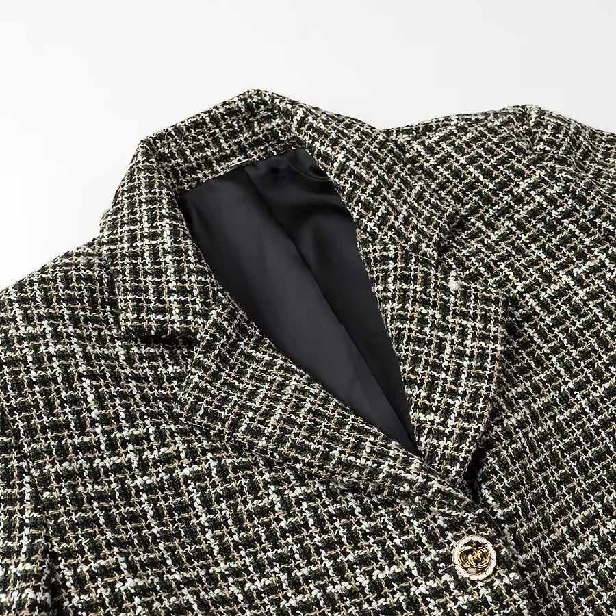 Kvinnenes kortklipte blazerjakke i elegant tweeddesign Skjora