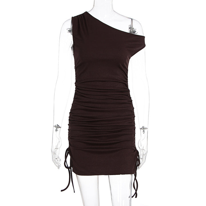 Dame figurvennlig One-Shoulder Kjole med side Rysjer Skjora