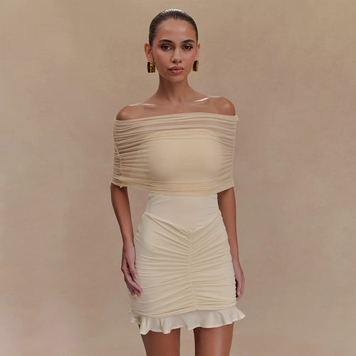 Damer forførende bodycon-kjole med skulderfri design og rysj Skjora