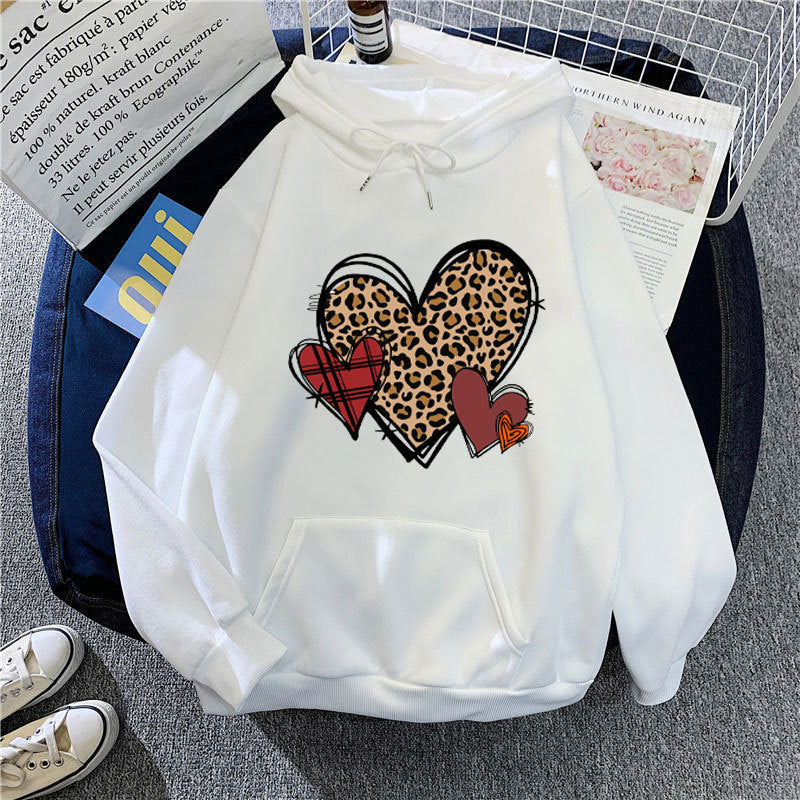 Damen Kapuzenpullover mit verspieltem Herzmuster Skjora