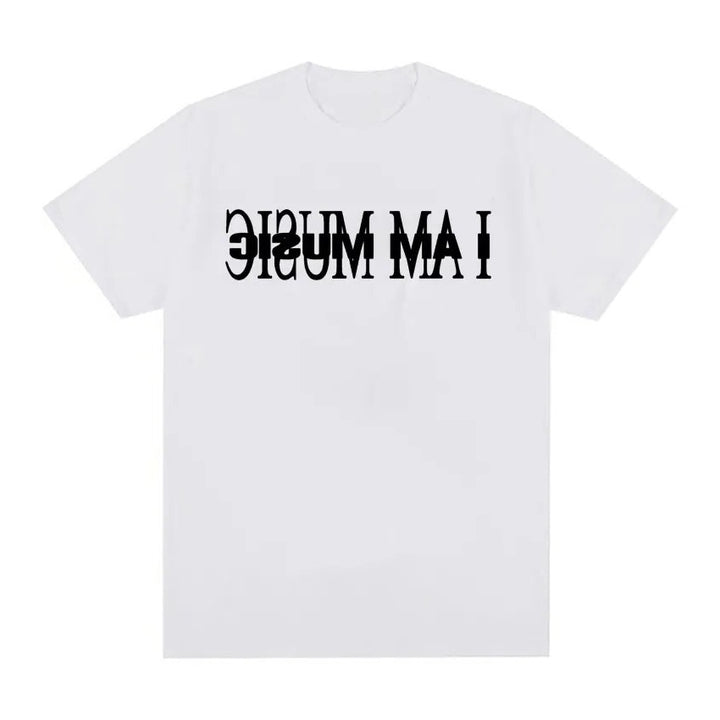 Dame T-skjorte med moderne typografisk trykk Skjora