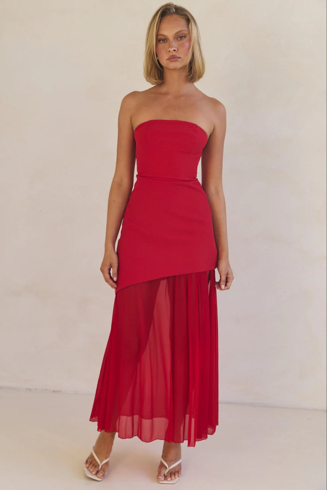 Kvinners elegante bandeau maksikjole med flytende chiffon skjørt og figurnær bodice