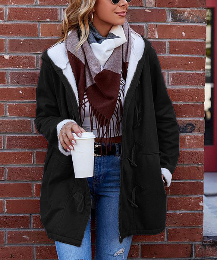 Women's comfortable and stylish outdoor jacket with fleece lining and adjustable drawstring Skjora