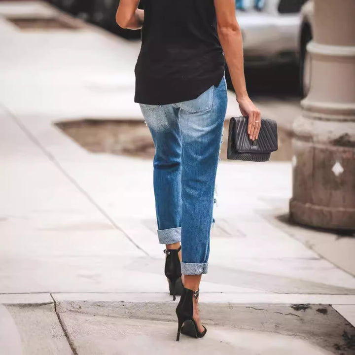 Dame Destroyed Boyfriend Jeans i en avslappet stil med høye rifter Skjora
