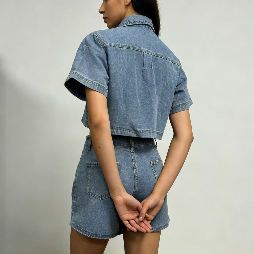 Dame moderne cropped skjorte med påsydd lommer og casual shorts Skjora