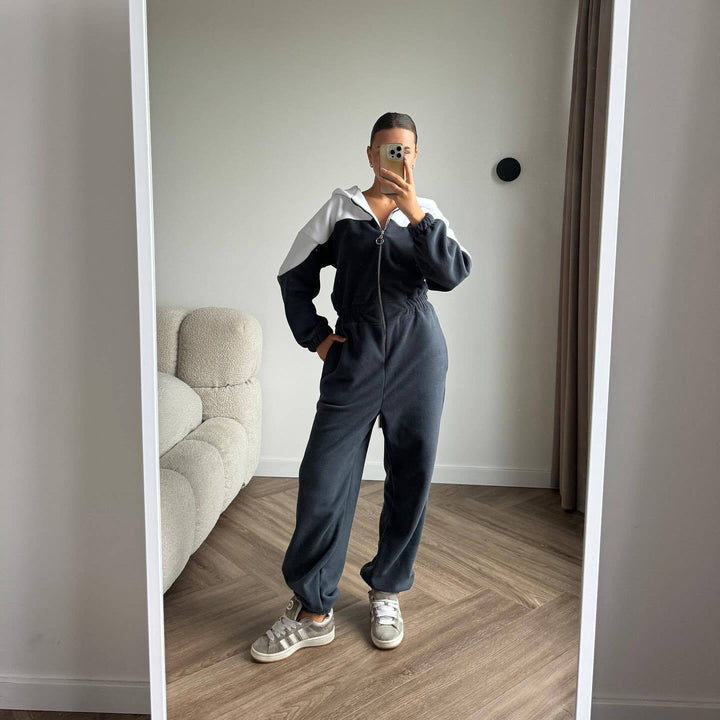 Dame fleece jumpsuit med høy krage og praktiske lommer Skjora