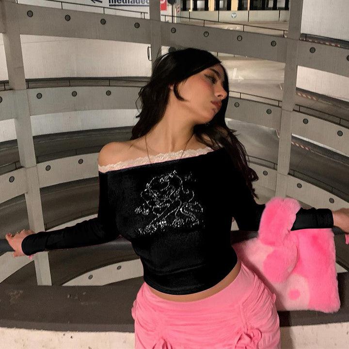 Women's top with off-shoulder design and romantic lace detail Skjora