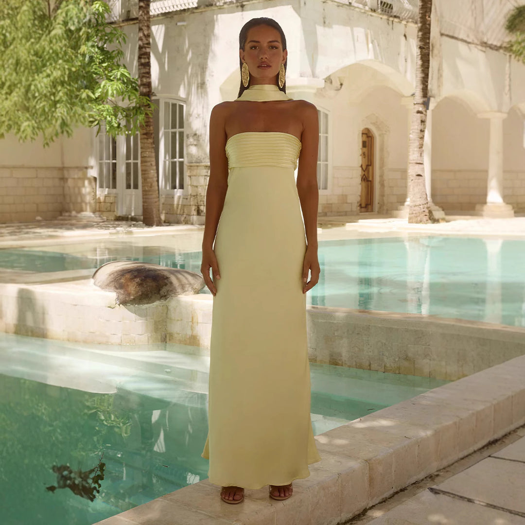Kvinne Elegant Maxi Kjole med Avtagbar Skuldre Design og Slank Topp