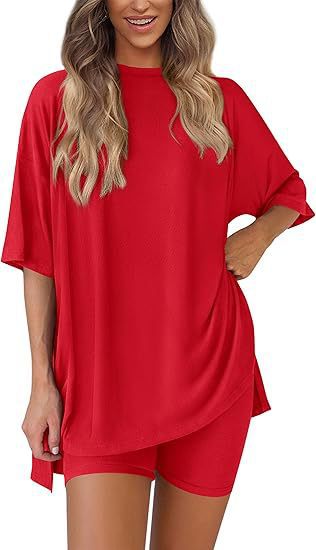 Damer Løst Lounge-set med oversized topp og korte bukser Skjora