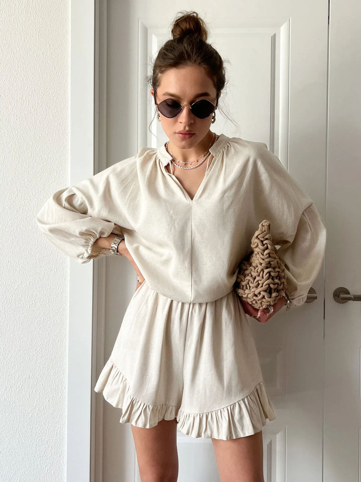 Kvinner Elegant og Casual Korte Ermer Sett med Volang Detaljer Heidi Mote