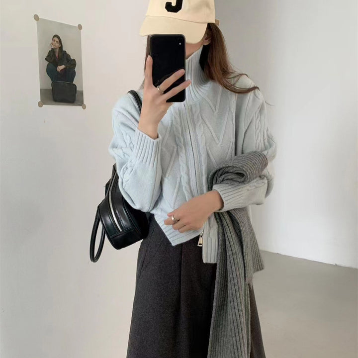 Dame cardigan med glidelås og moderne kabelmønster Skjora