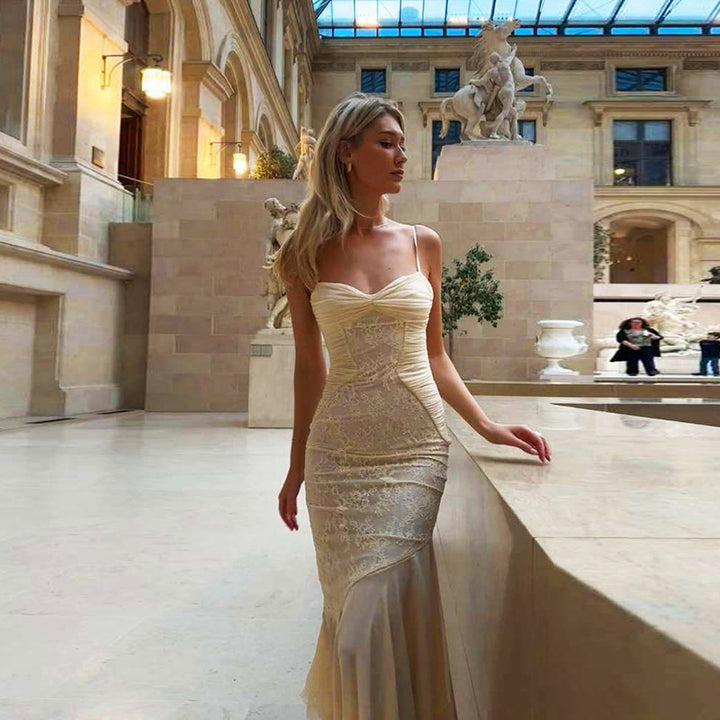Damer Elegant Vinkelkjole med Rynker og Asymmetrisk Nederdel Skjora