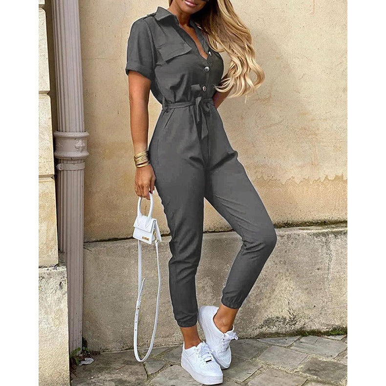 Dame elegant jumpsuit med innsvingt snitt og praktiske lommer Skjora