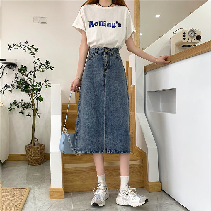Kvinnelig Lang Denim Skjørt med Høy Kutt og Dekorative Sømmar Skjora