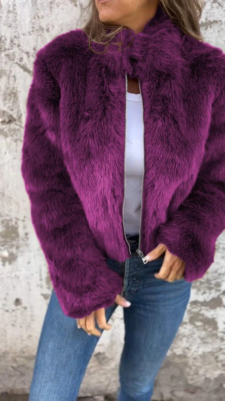 Kvinne Cozy Fleece Jakke med Høy Krage Skjora
