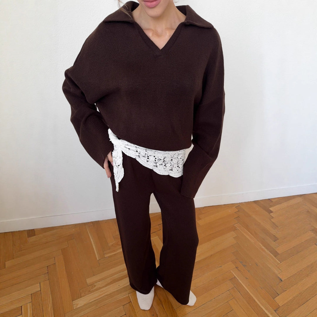 Damer casual strikket ensemble med løs passform og elegant V-hals Skjora