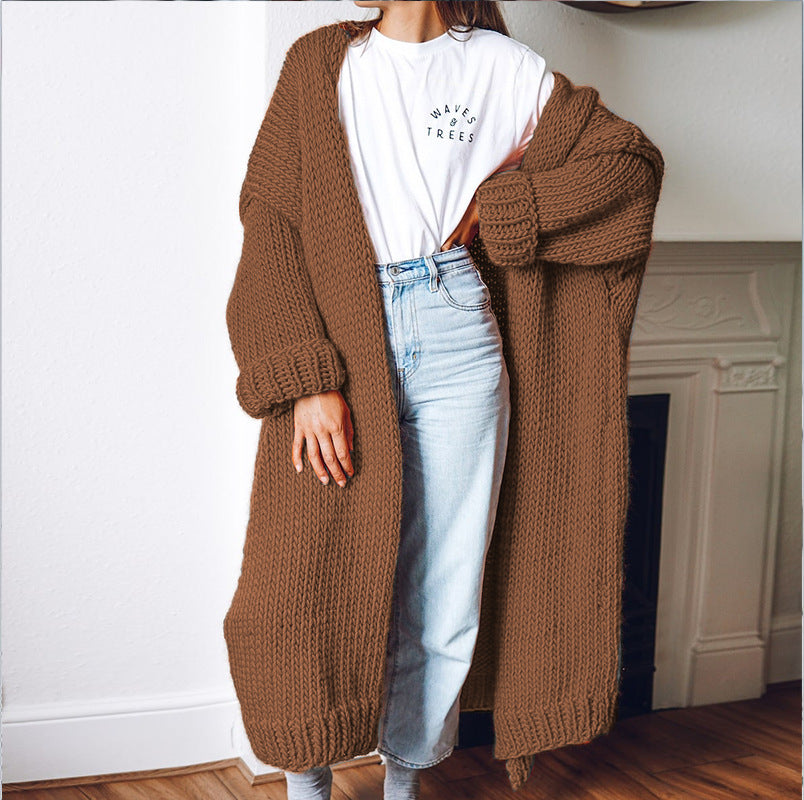 Dame chunky strikket cardigan med komfortabel oversized passform og dype lommer Skjora