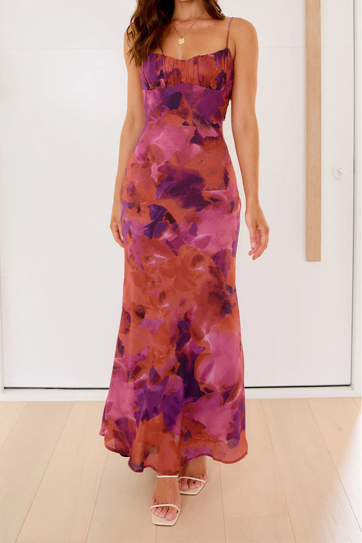 Kvinne Elegant Maxi Kjole med Myk Gradient og Delikate Spagettistropper