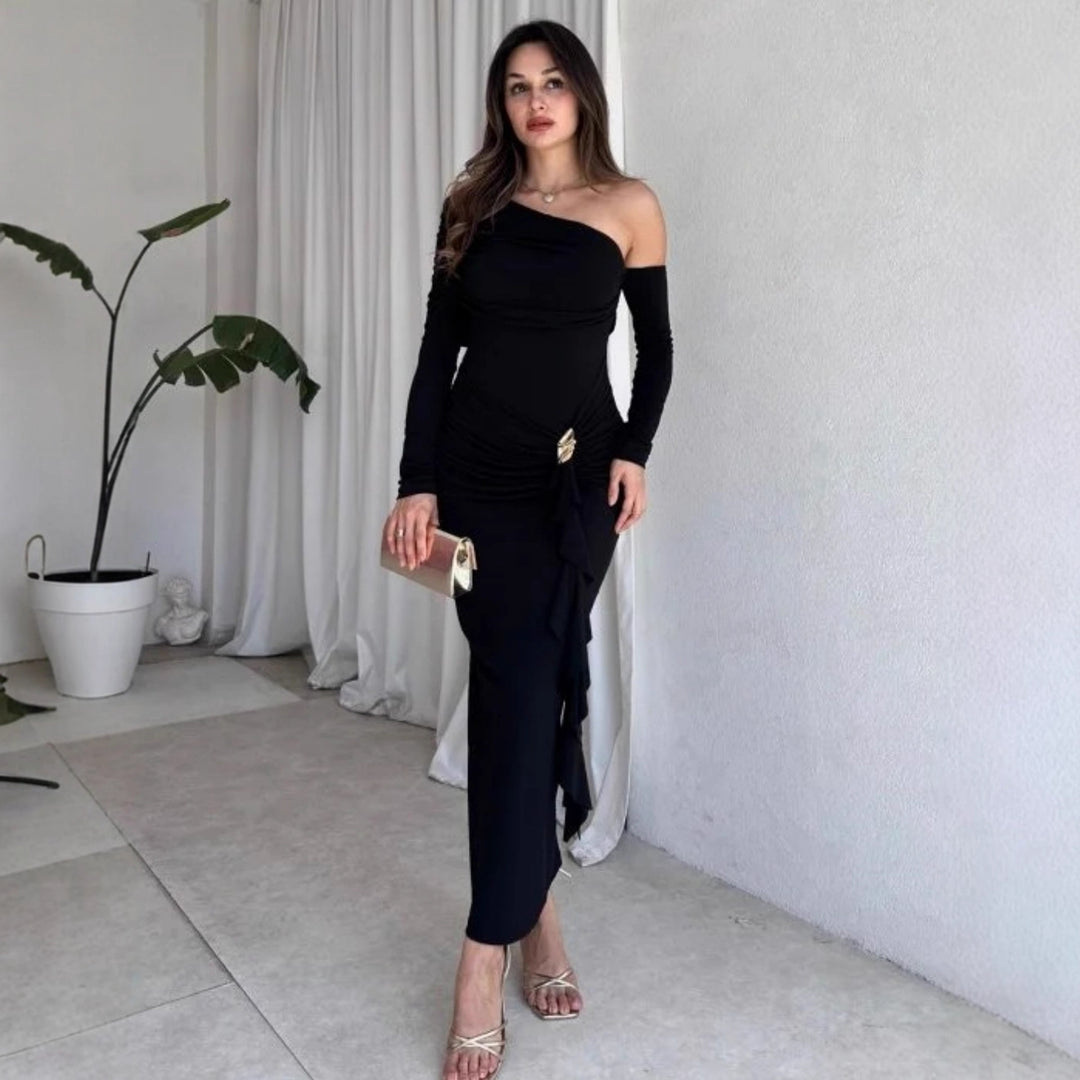Dame elegant omslagskjole med asymmetrisk design og raffinerte draperinger Skjora