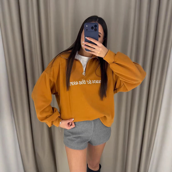 Damer uformell sweatshirt med høy krage og motivasjonsbokstaver Skjora
