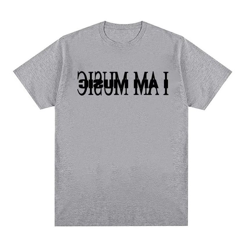 Dame T-skjorte med moderne typografisk trykk Skjora