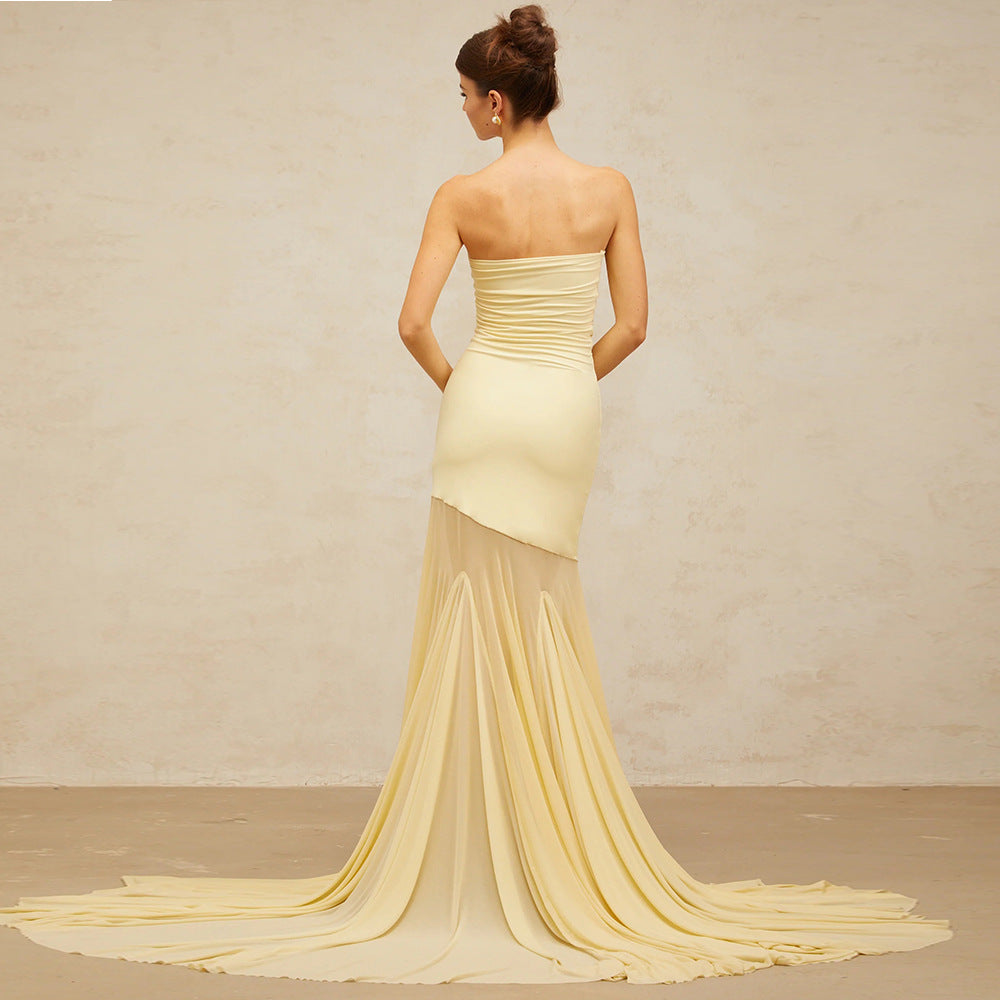 Dame Elegant off-the-shoulder maxikjole med skimrende stoff og voluminøst skjørt Skjora