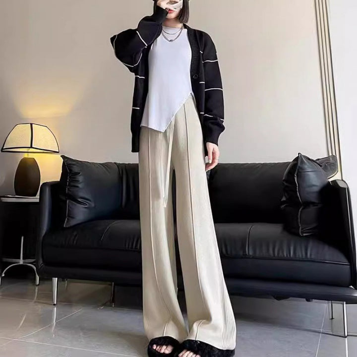 Dame oversized strikkegenser med bred stripet mønster og avslappet passform Skjora
