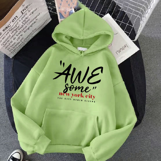 Damen Kapuzenpullover mit stylischem New York Schriftzug Skjora