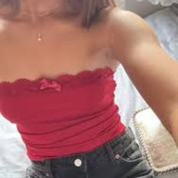 Dame bandeau topp med blonde detaljer og figursydde snitt Skjora