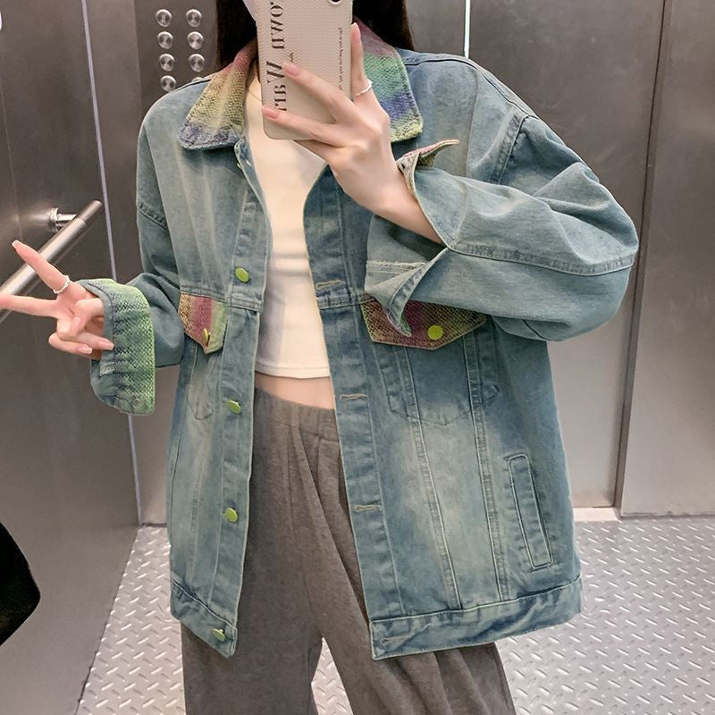 Kvinne Oversized Denim Jakke med Fargerike Accenter Skjora