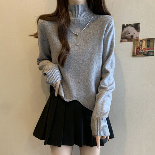 Dame turtleneck genser laget av finstrikket Skjora