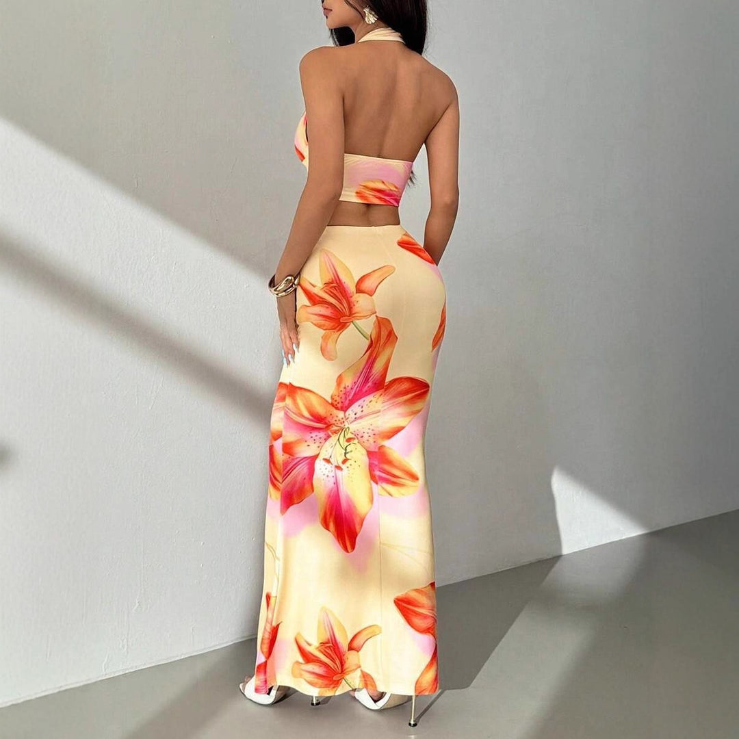 Dame To-delt Sommerantrekk med blomsterdesign og elegant V-hals Skjora