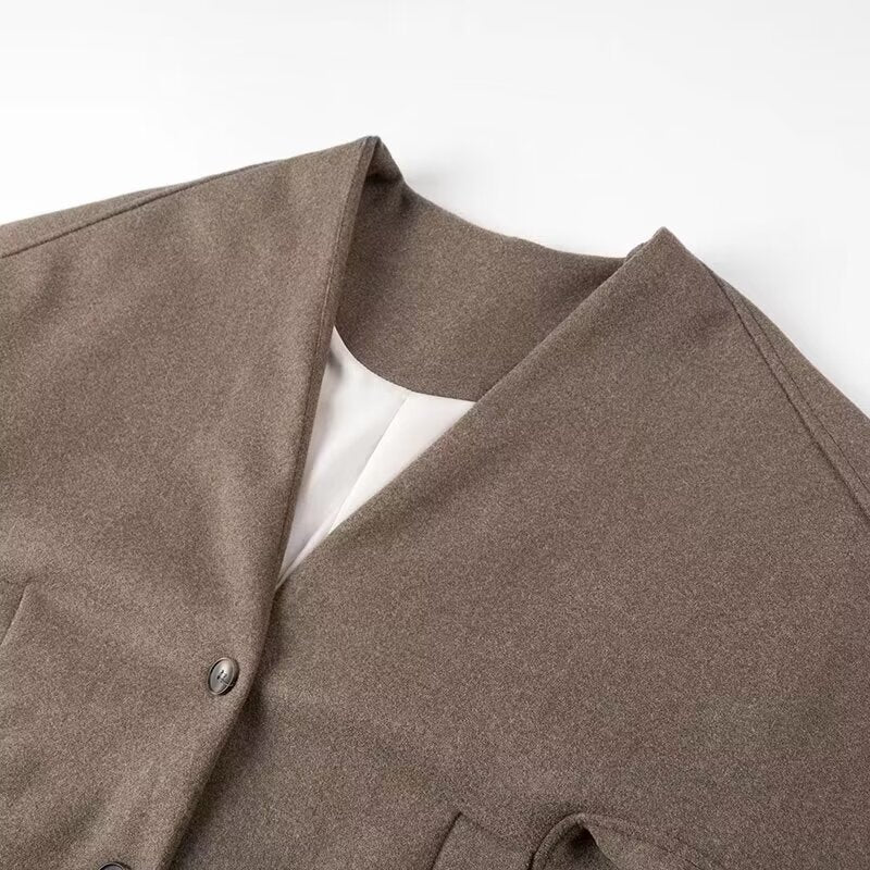 Dame Plus Size Blazer Jakke i Minimalistisk Design Skjora