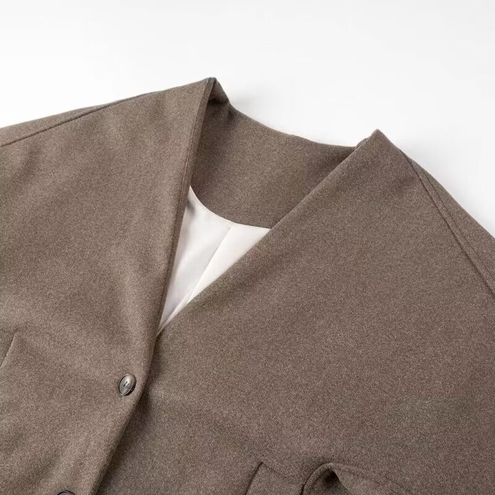 Dame Plus Size Blazer Jakke i Minimalistisk Design Skjora