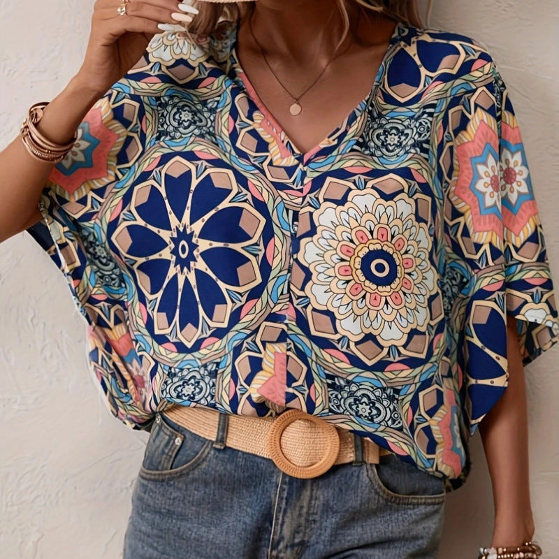 Dame Oversized Bluse med kontrastfylt blomstertrykk Skjora