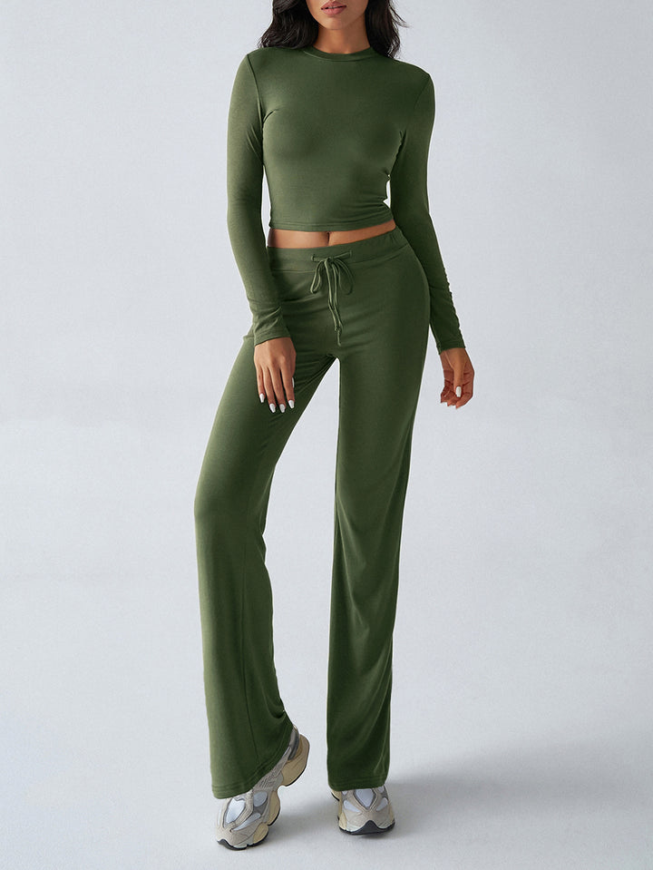 Women's Sporty Lounge Set with Long-Sleeved Top and Wide-Legged Pants Skjora