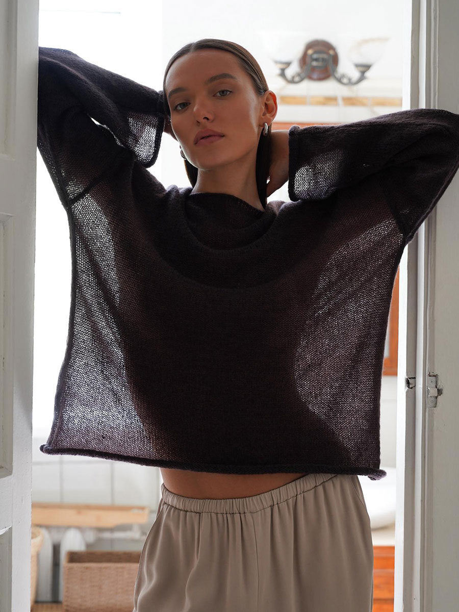 Damer casual genser med brede ermer og fin åpenstrikk design Skjora