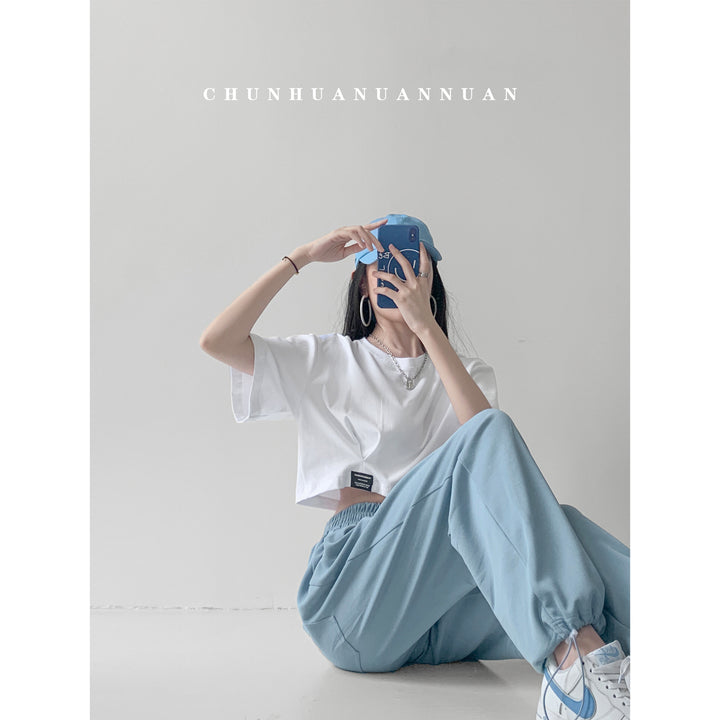 Kvinne cropped fritids topp med casual fasong og elastisk bunn Skjora