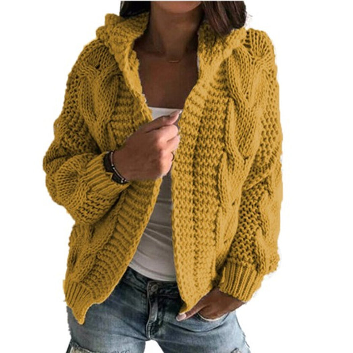 Kvinnenes chunky strikket cardigan med hette og dype lommer Skjora