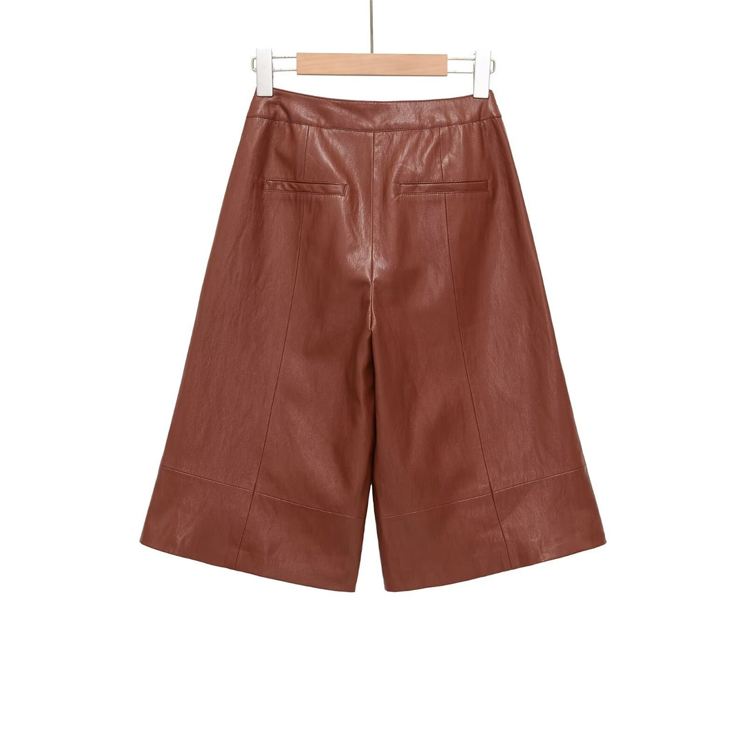 Damer elegante culotte laget av høykvalitets lær med bred passform Skjora