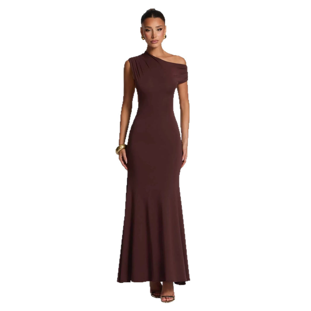 Kvinne Elegant Asymmetrisk Maxi Kjole med Avskåret Design Skjora