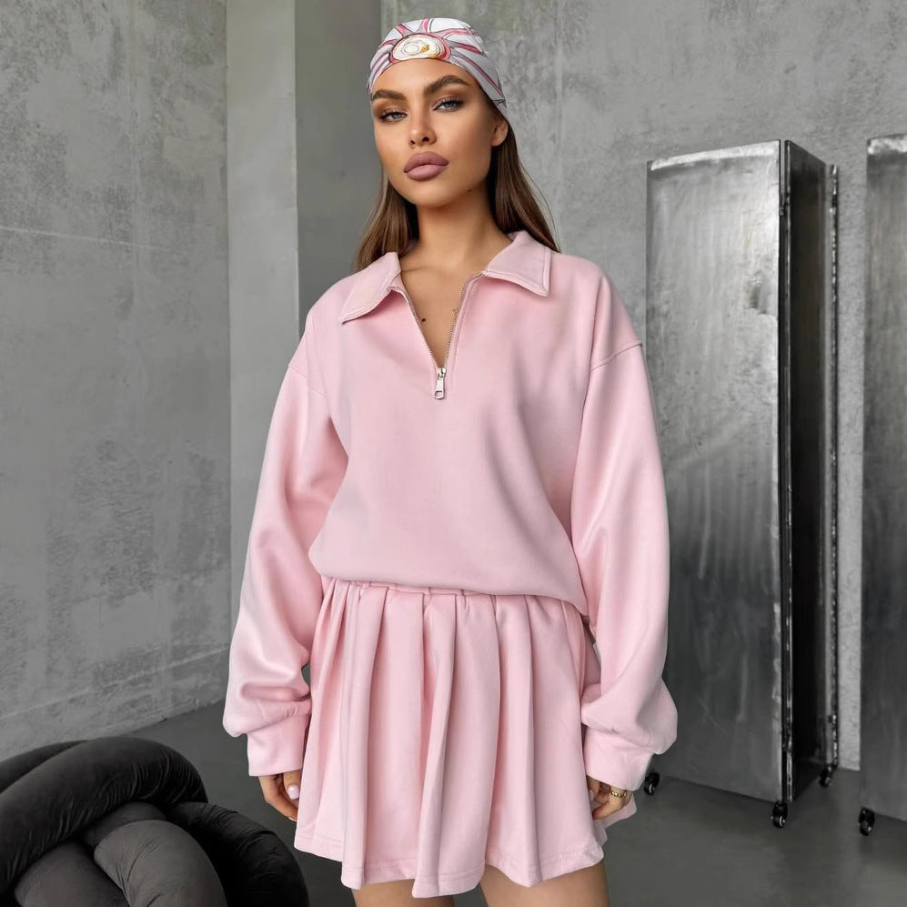 Damer sporty sweatshirt med glidelås og matchende skjørt Skjora