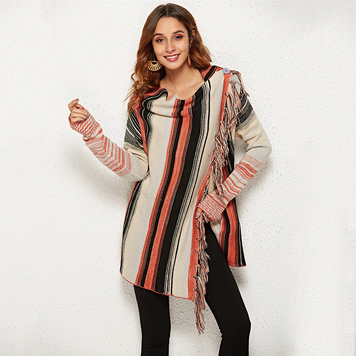 Kvinnes moderne cardigan med frynser og typisk stripemønster Skjora