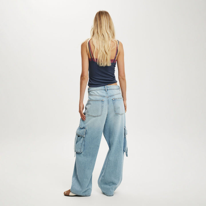 Dame casual Cargo-jeans i vid passform med praktiske lommer Skjora