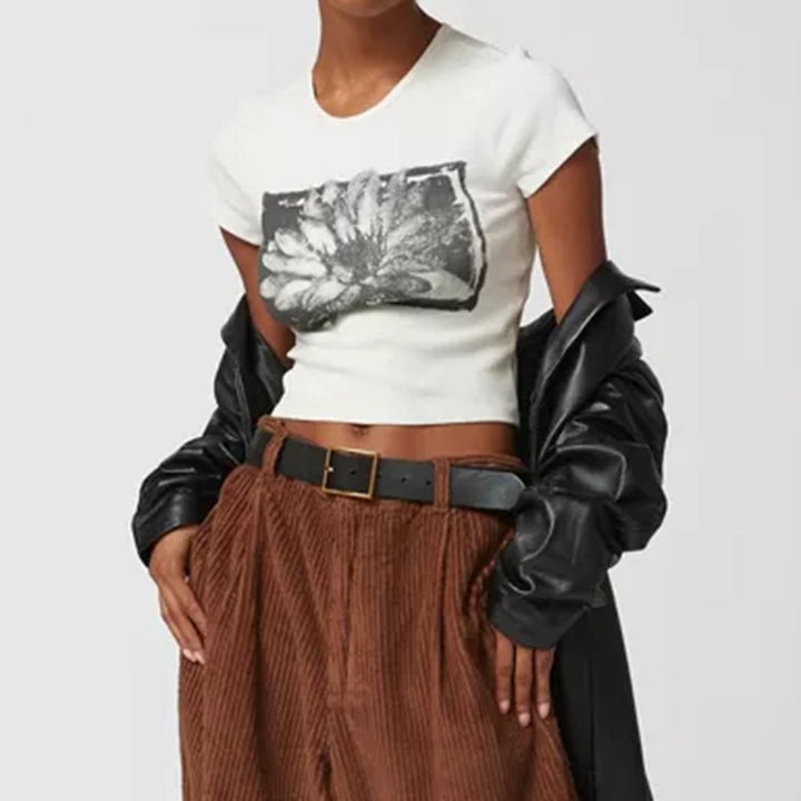 Dame Crop-Top med floraltrykkdesign Skjora