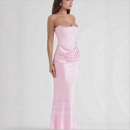 Dame Maxikjole med rynker og elegant bustier-utsnitt Skjora